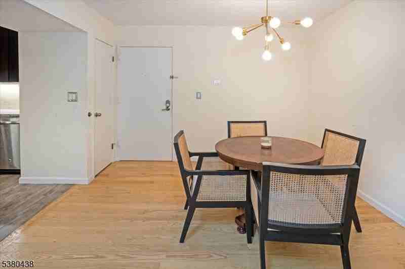 41 Mt Kemble Ave403 #403 - Photo 5 of 36