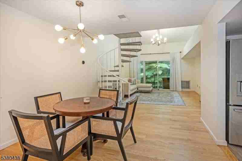 41 Mt Kemble Ave403 #403 - Photo 7 of 36