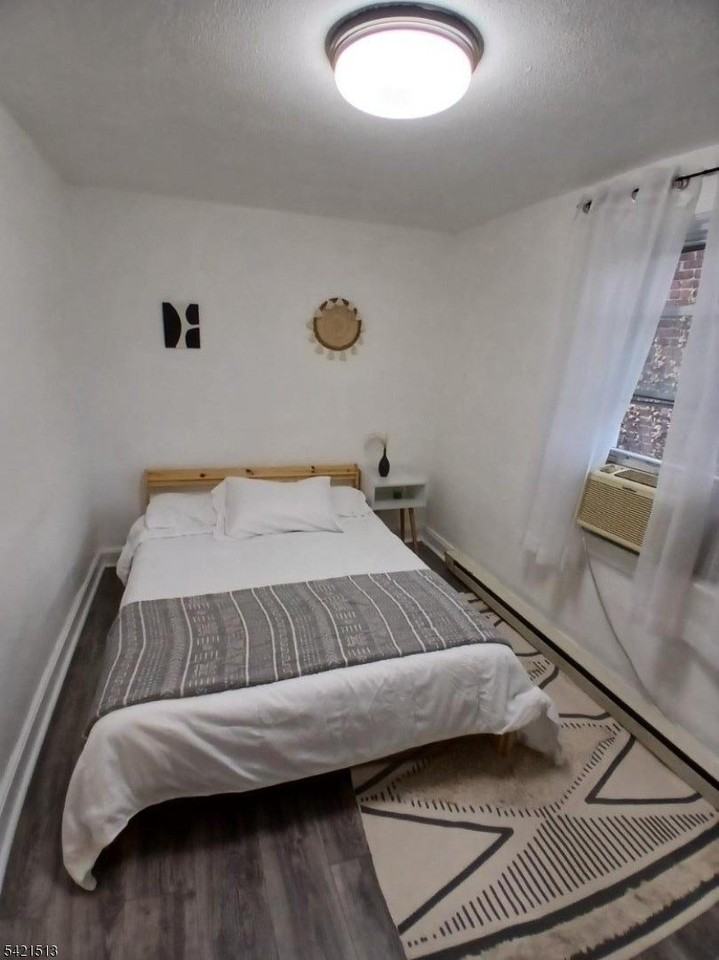 17 Thomas St #2 - Photo 6 of 17