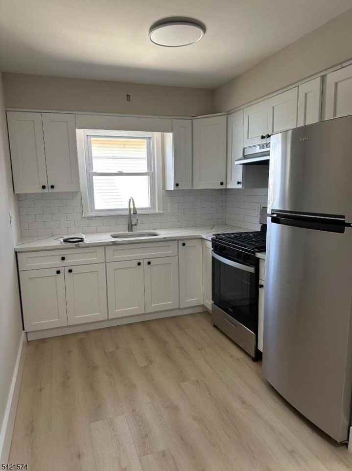 78 Burnett Ave #80B - Photo 2 of 6