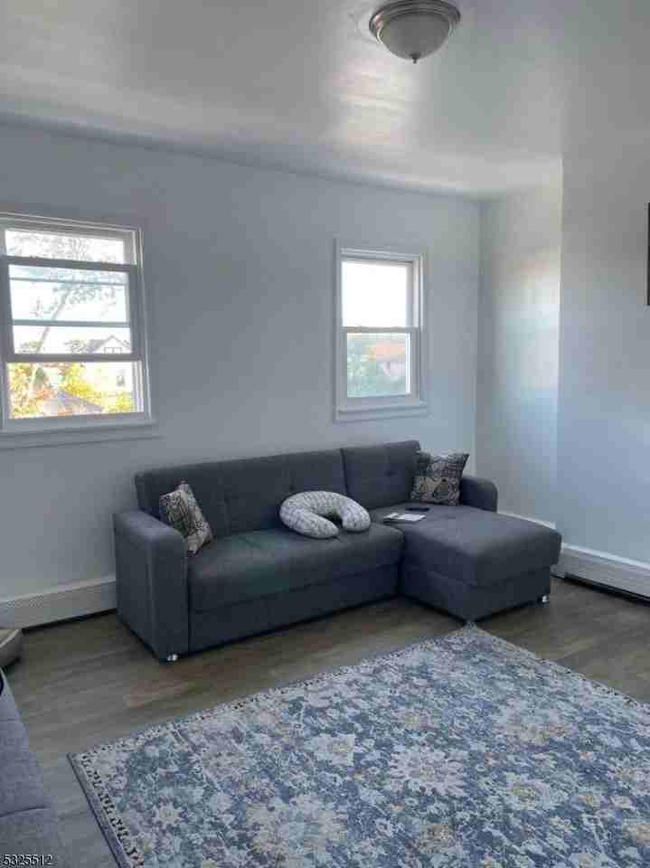 119 Buffalo Ave #3 - Photo 3 of 12