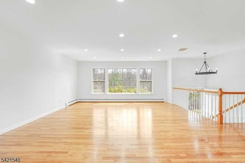 59 Ferguson Rd - Photo 4 of 41