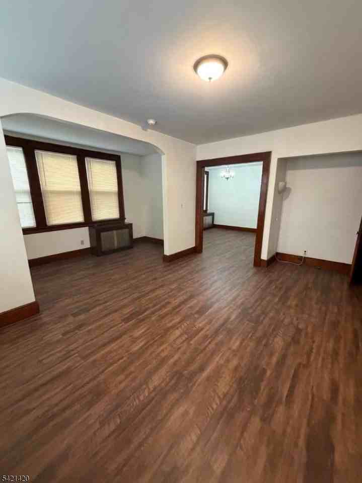 99 Cedar Ave - Photo 2 of 16