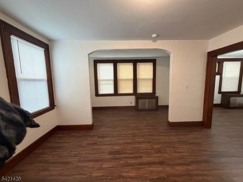 99 Cedar Ave - Photo 4 of 16