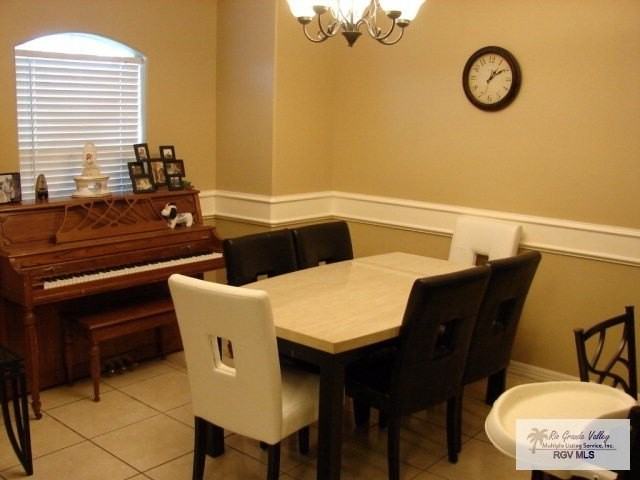 1610 Sun Crest Dr - Photo 3 of 12