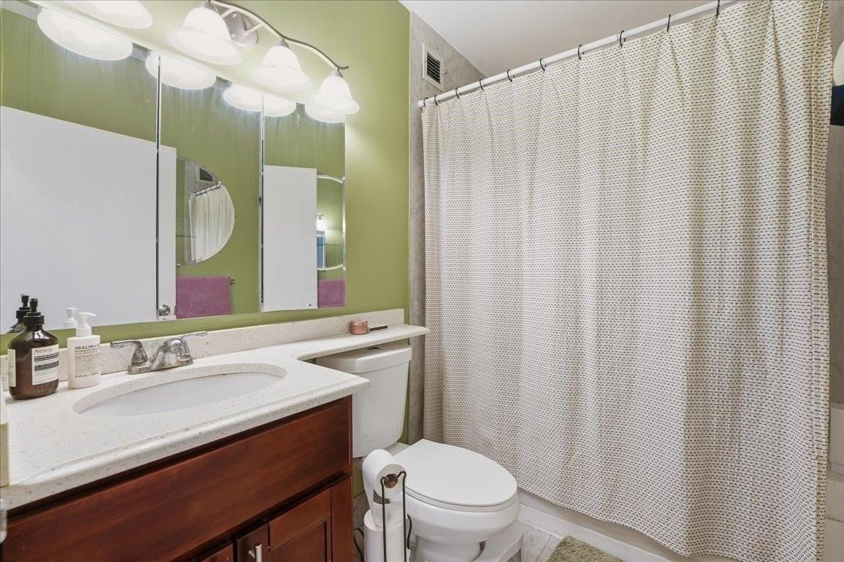 45 River Dr S #311 - Photo 6 of 19