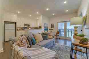 972 Summit Ave #408 - Photo 1 of 1