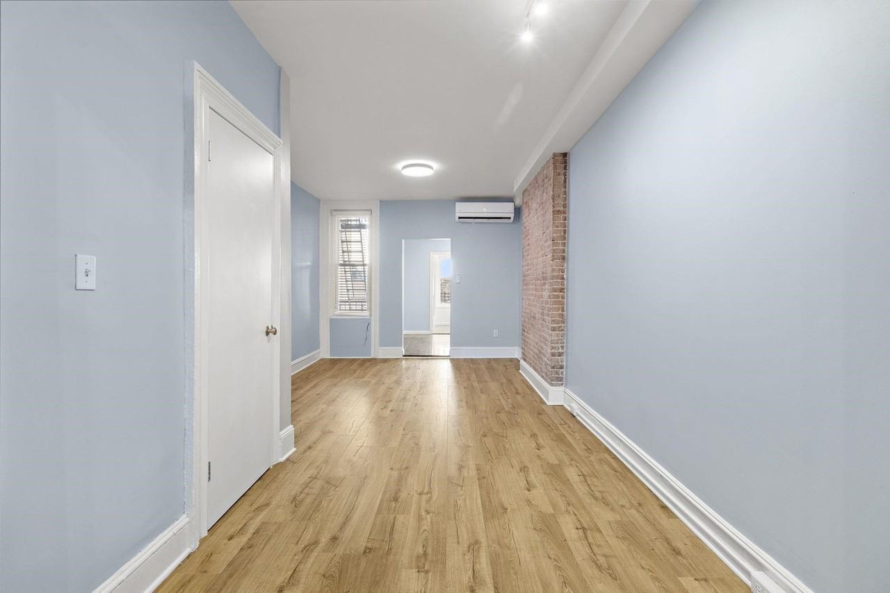 322 Washington St #6 - Photo 5 of 20