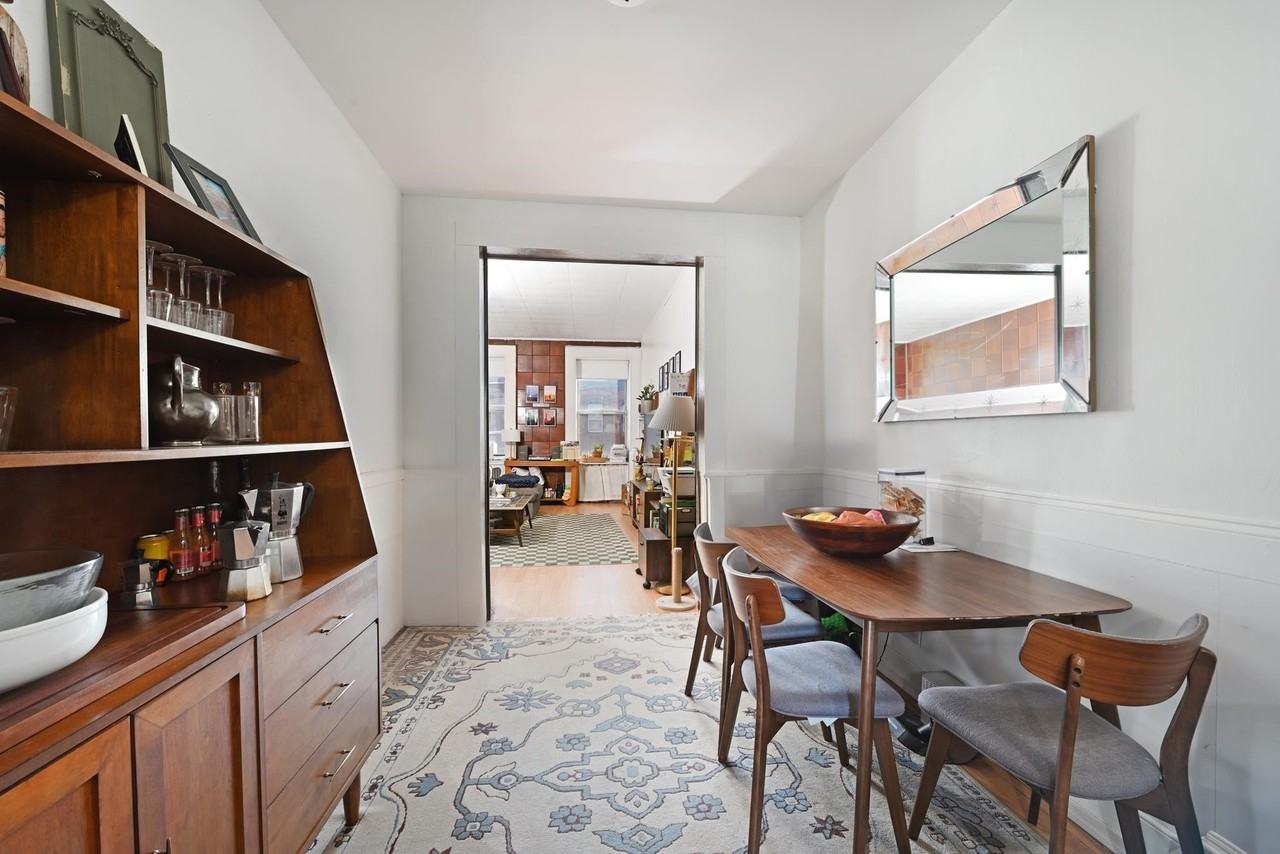 902 Park Ave #3 - Photo 5 of 12