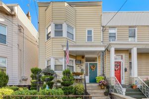 featured image of 72 Reservoir Ave #2