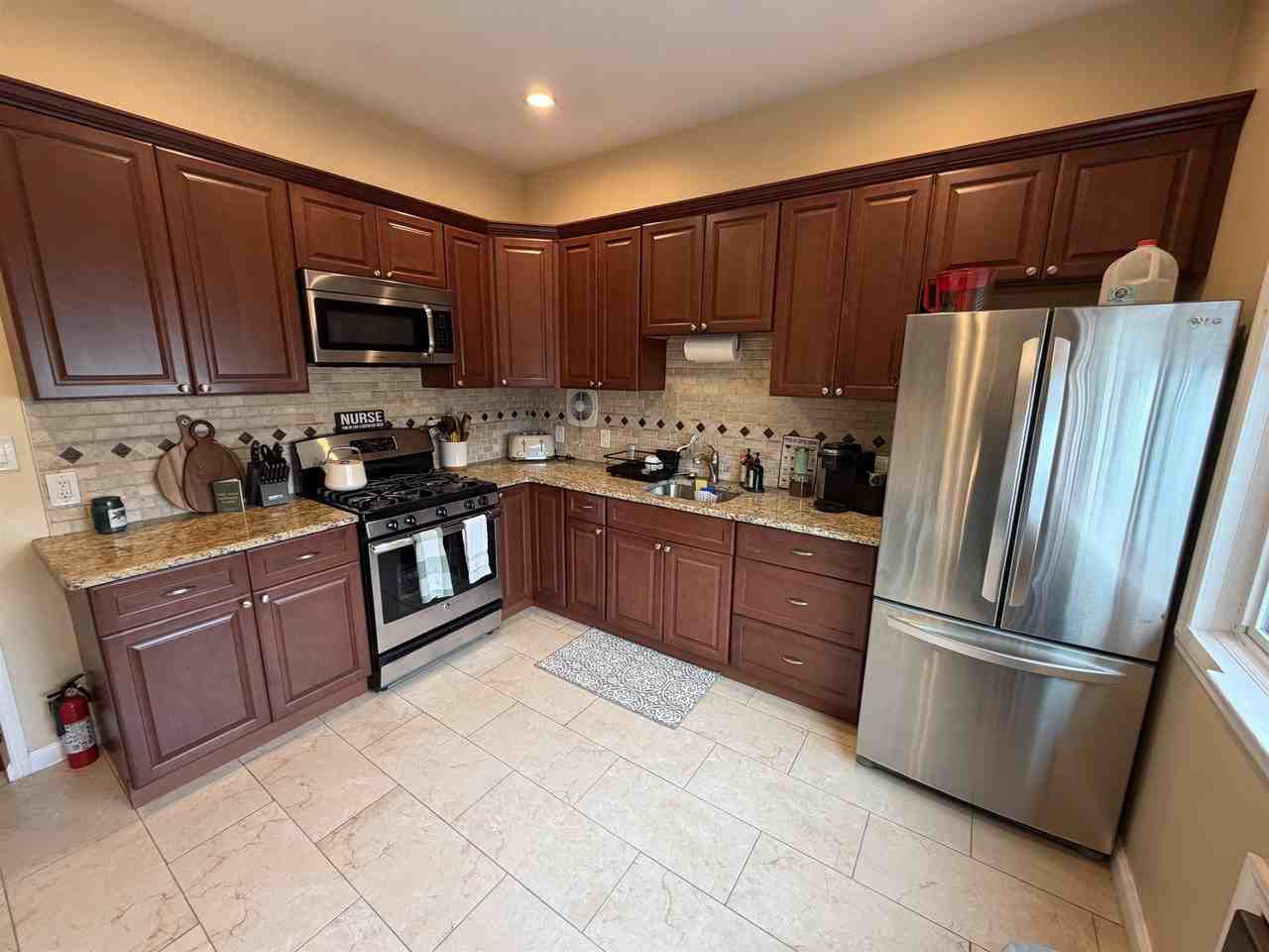 72 Reservoir Ave #2 - Photo 2 of 17