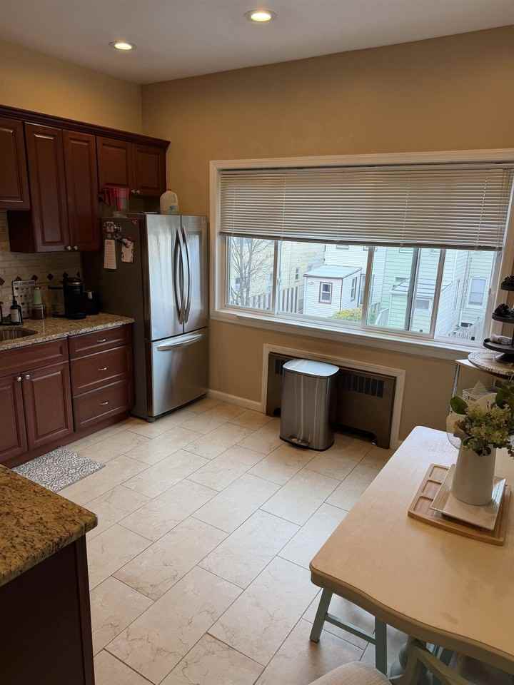 72 Reservoir Ave #2 - Photo 3 of 17