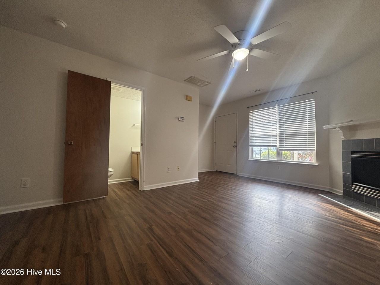 1111 Pueblo Dr - Photo 3 of 13