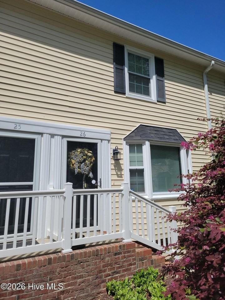 119 Oakmont Dr Apt 26 - Photo 2 of 9