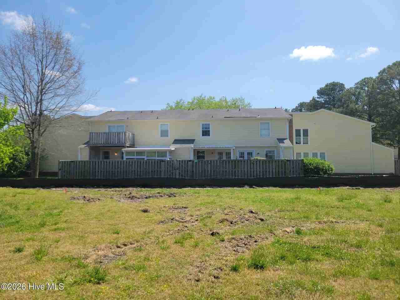 119 Oakmont Dr Apt 26 - Photo 7 of 9