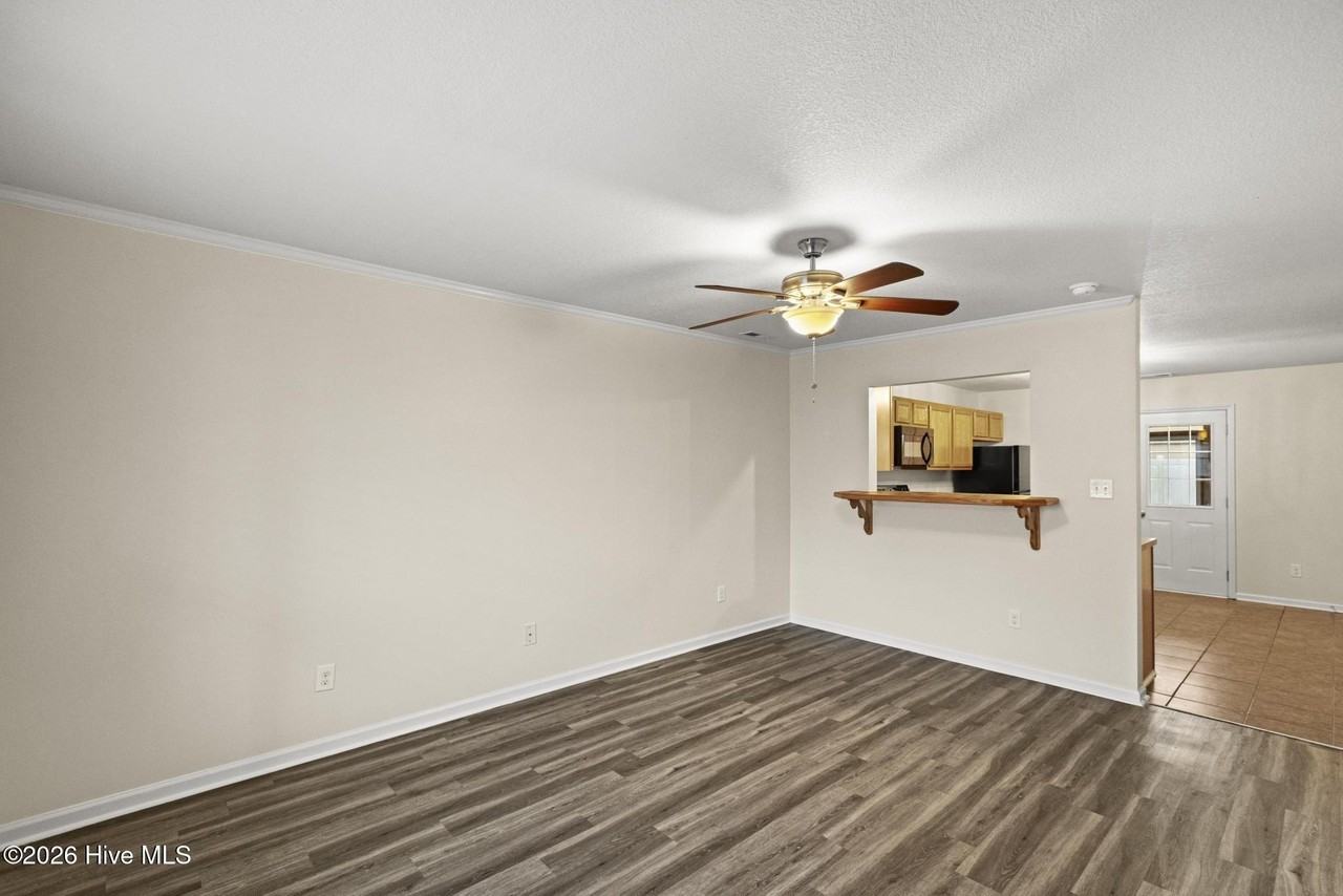 27 E Doris Ave Apt 111 - Photo 5 of 26