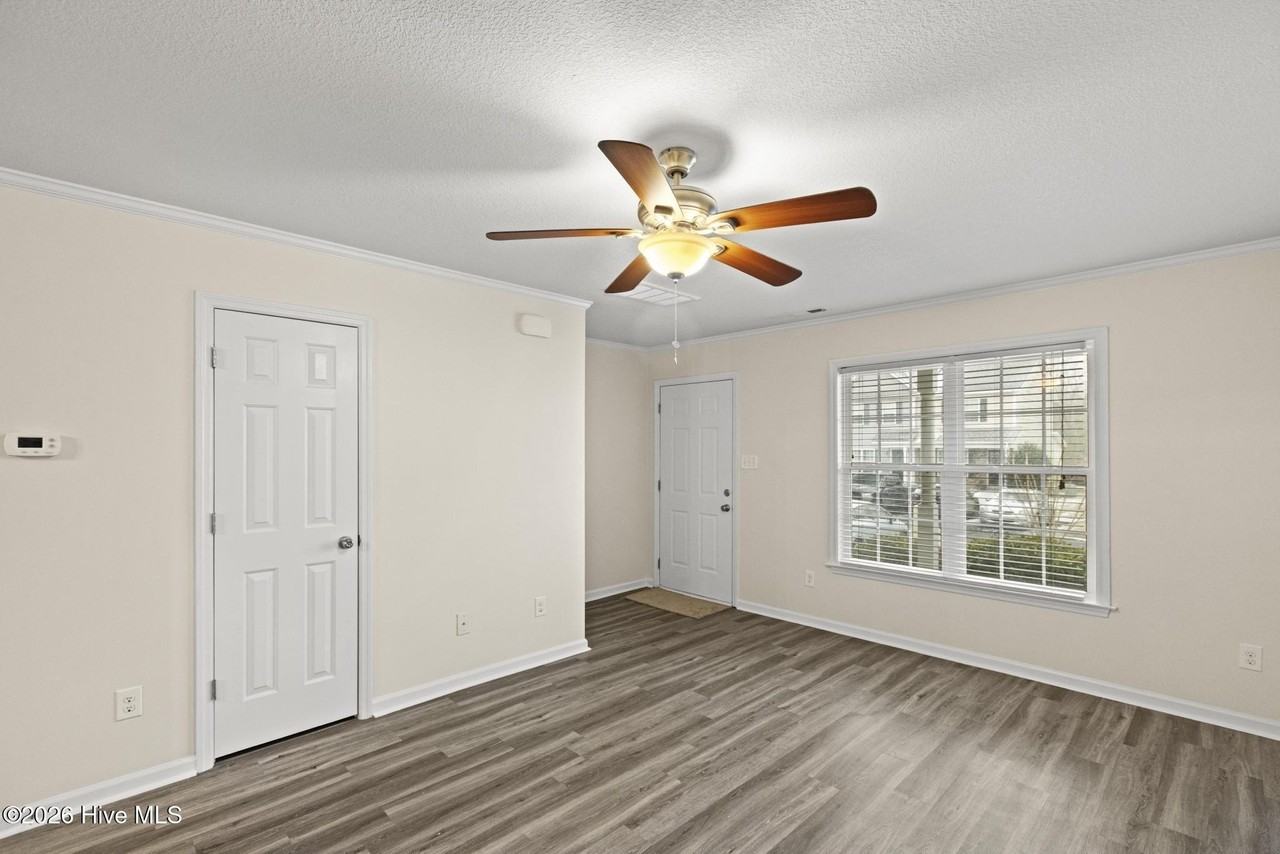 27 E Doris Ave Apt 111 - Photo 7 of 26