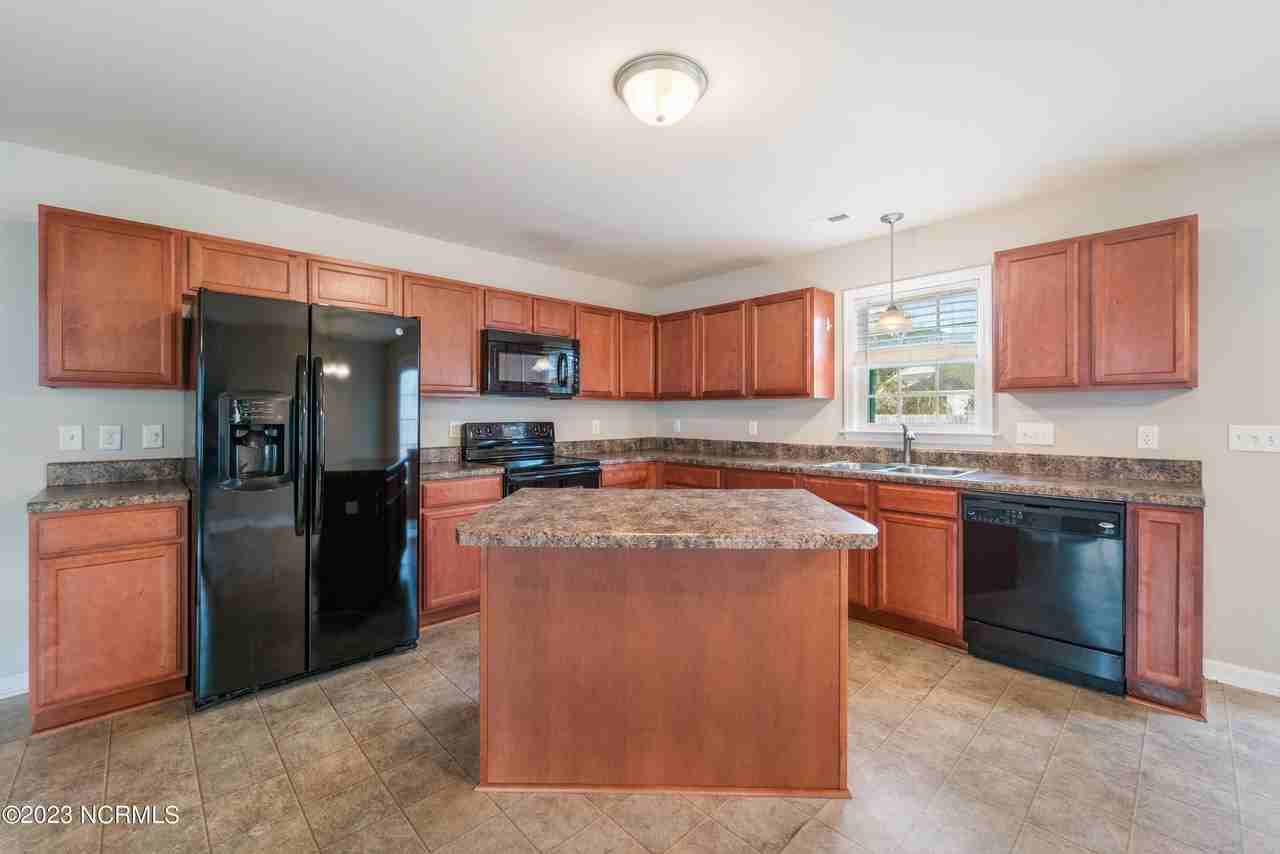 4008 Wt Whitehead Dr - Photo 7 of 21