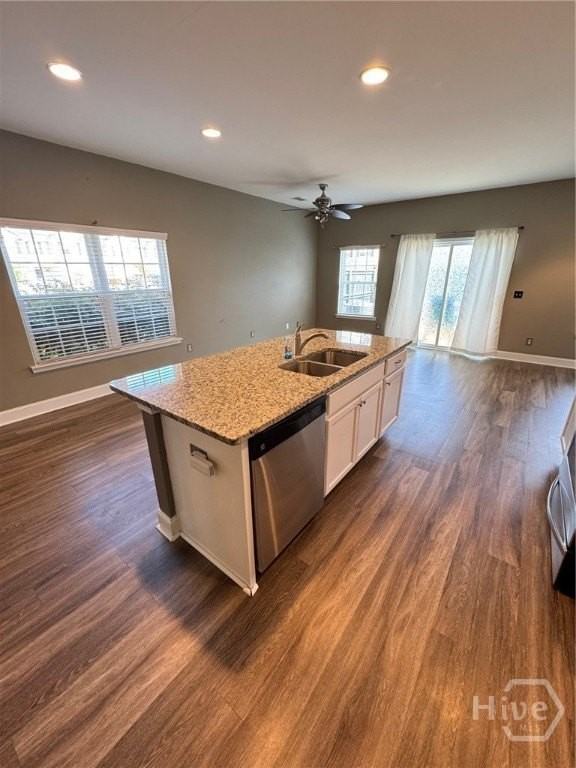 110 Regis Way - Photo 5 of 19