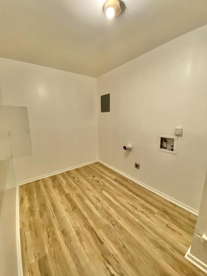 2128 74th St - Photo 6 of 15