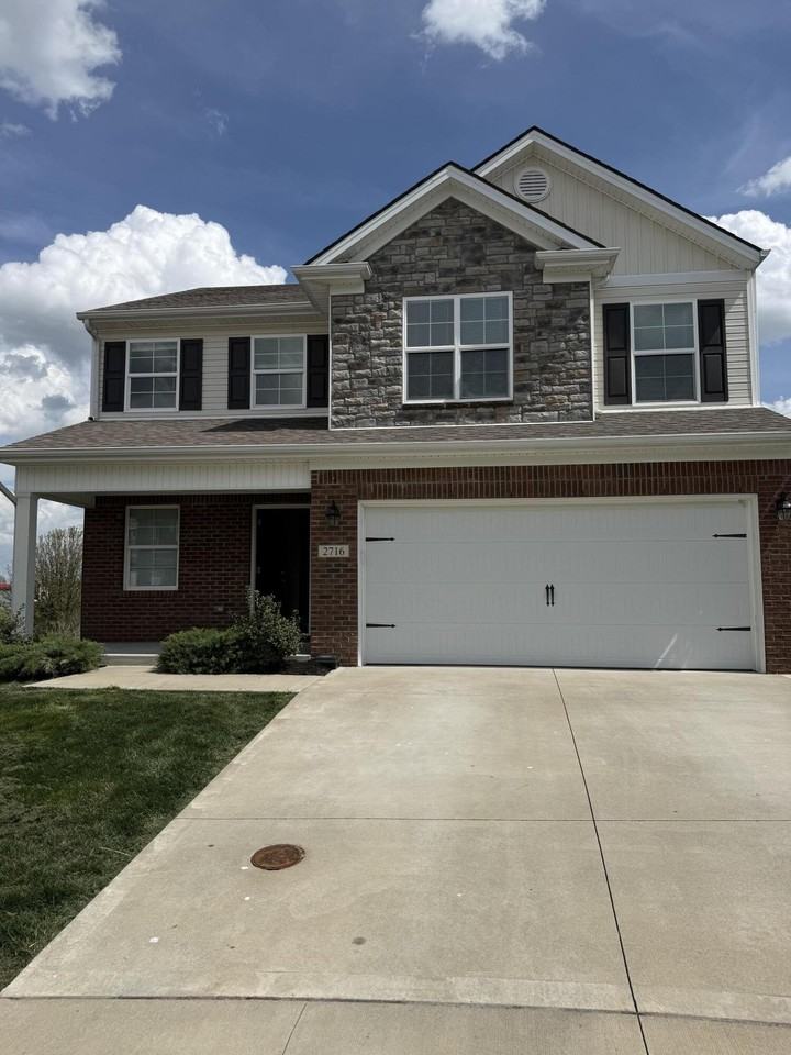 2716 Hailey Rose Way