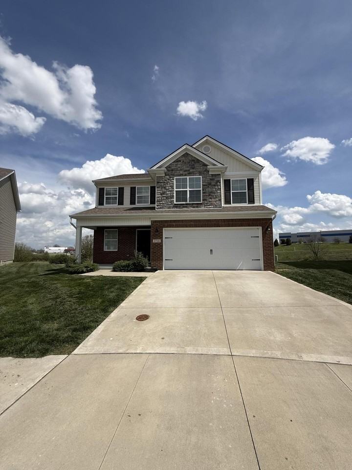 2716 Hailey Rose Way - Photo 2 of 24
