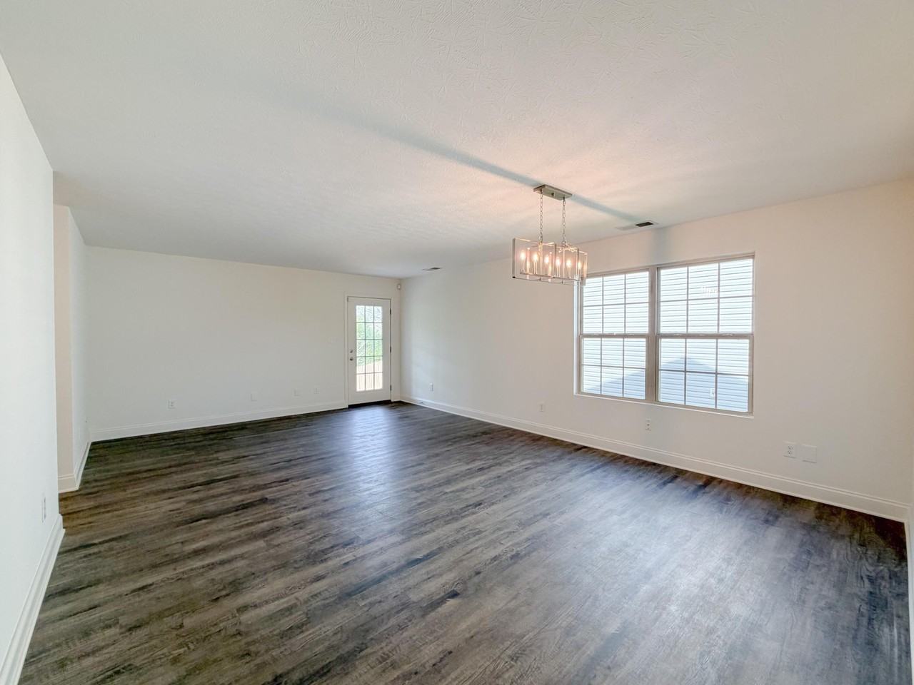 1240 Orchard Dr - Photo 6 of 19