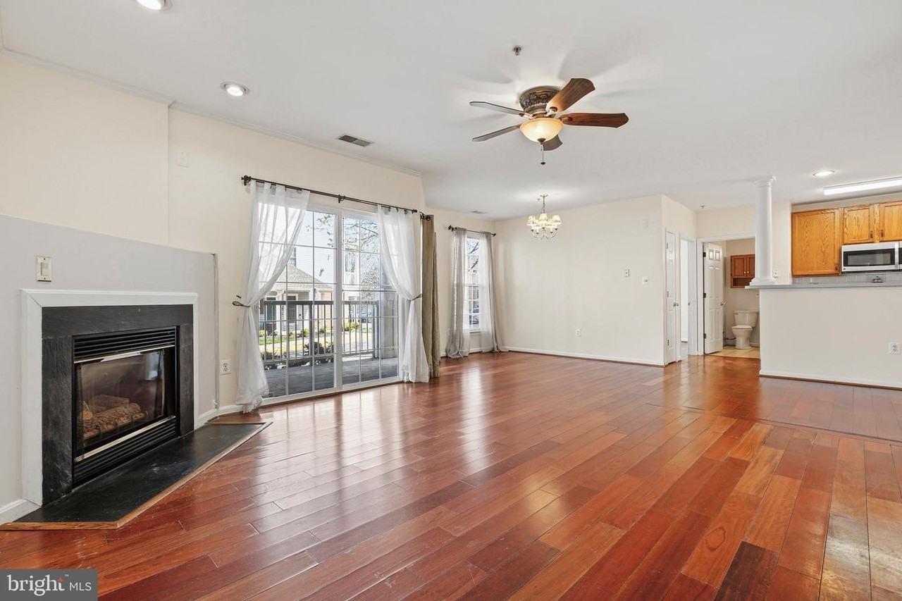 12708 Found Stone Rd - Photo 3 of 37