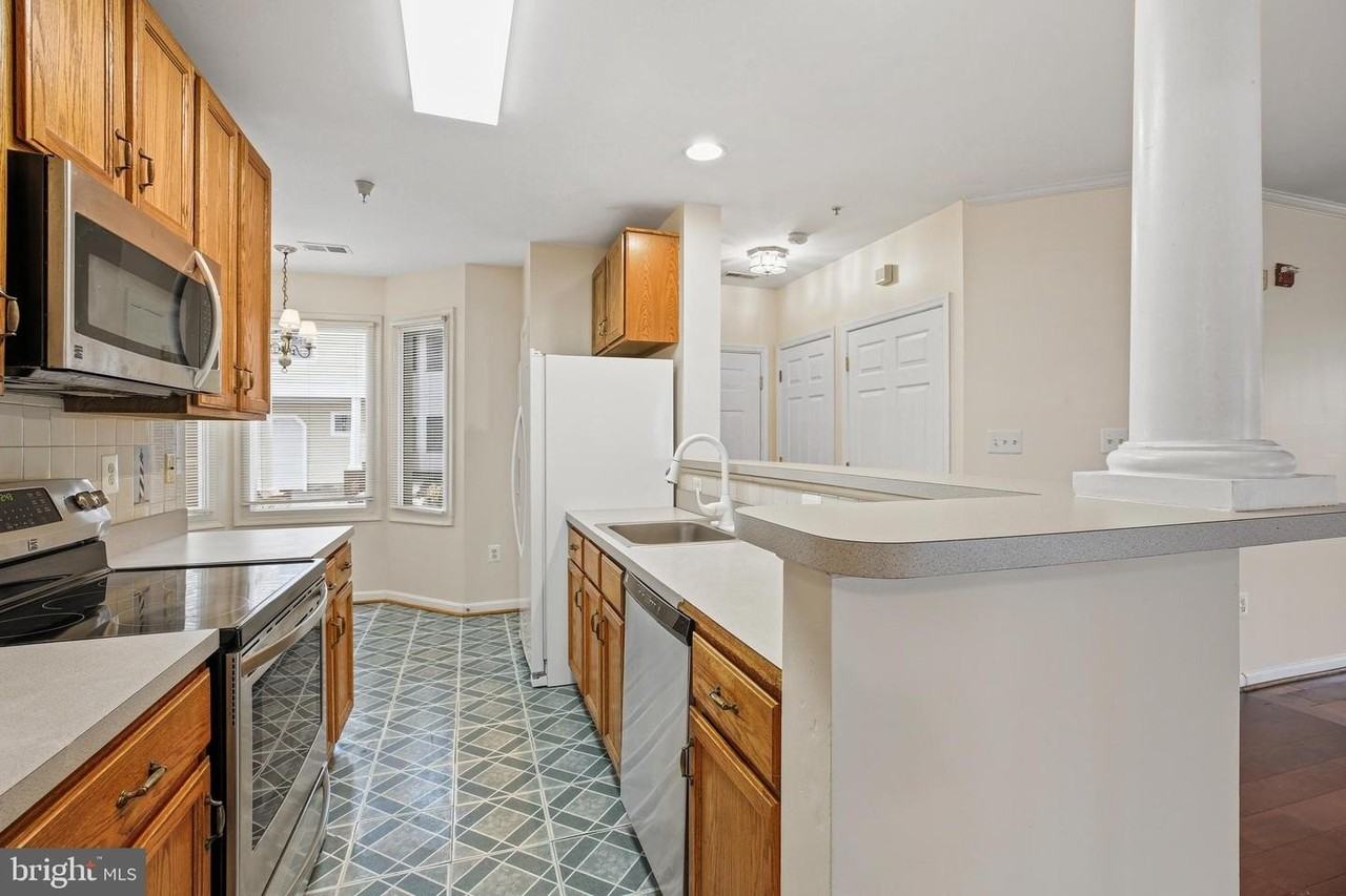 12708 Found Stone Rd - Photo 6 of 37