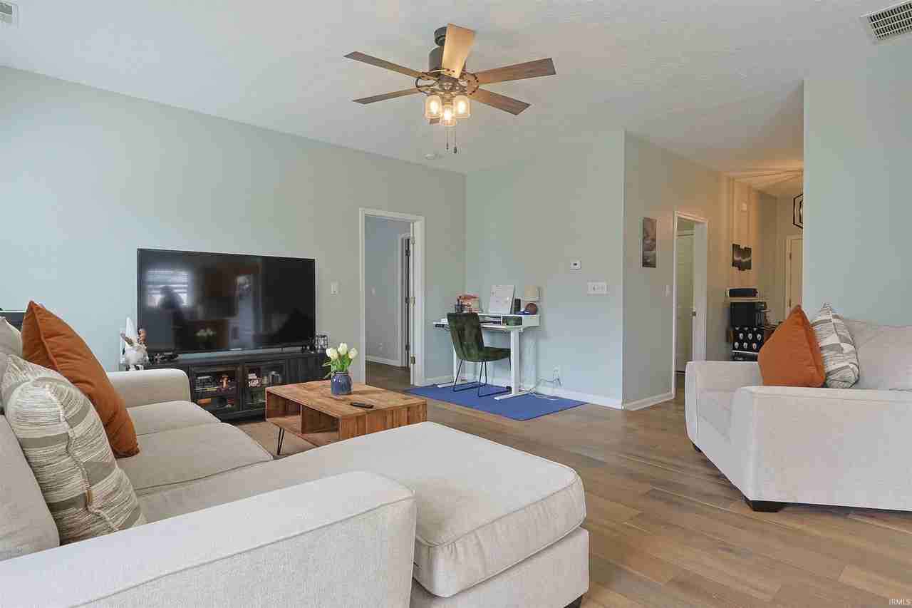 2117 Cumulus Ct - Photo 5 of 20