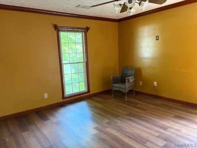 931 Whitehall Pkwy - Photo 5 of 9