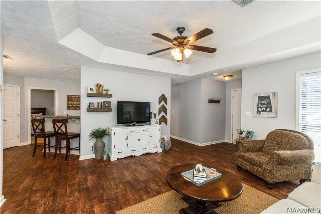 7091 Buckram Oak Dr - Photo 3 of 35