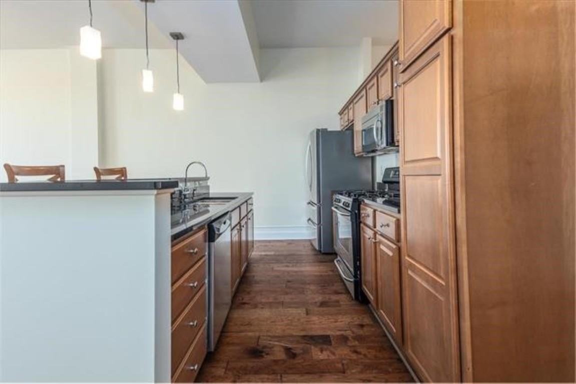 648 S Riverside Dr #319 - Photo 6 of 19