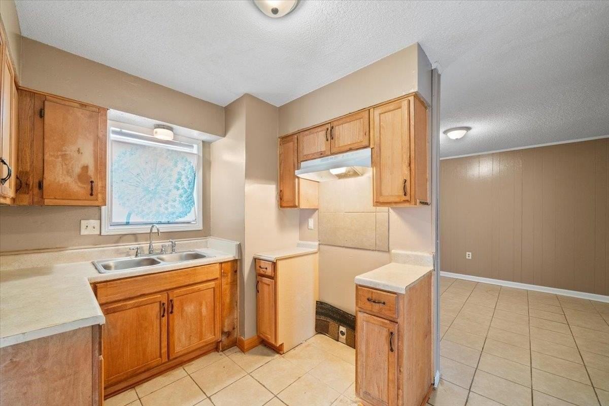 734 Archie Dr - Photo 7 of 16