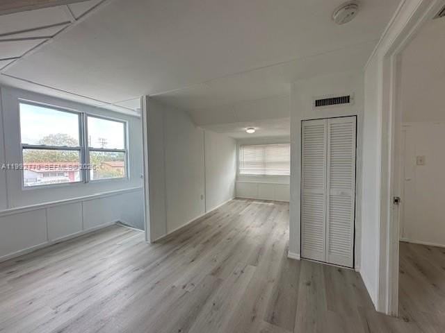 274 E 9th St #4 - Photo 6 of 21