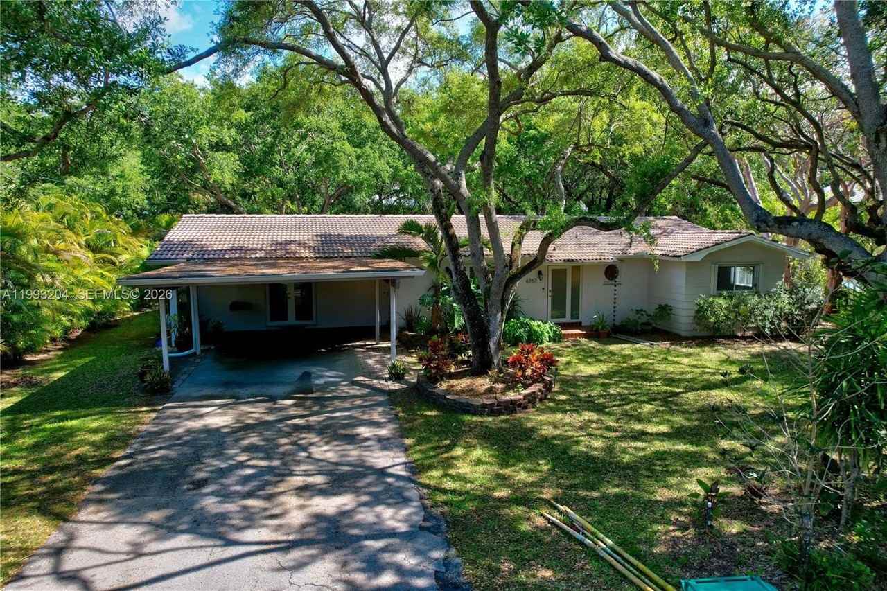 6767 Sw 154th St - Photo 2 of 46