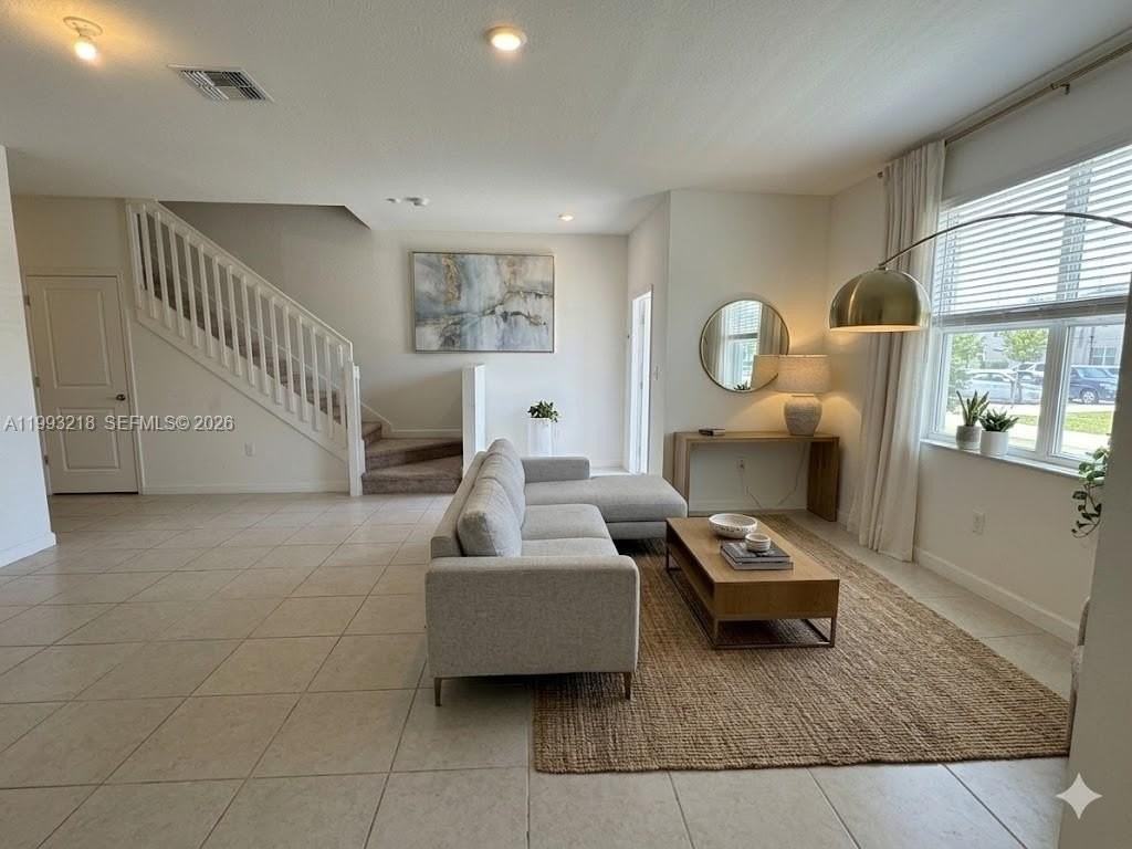 16227 Sw 292nd St - Photo 4 of 28