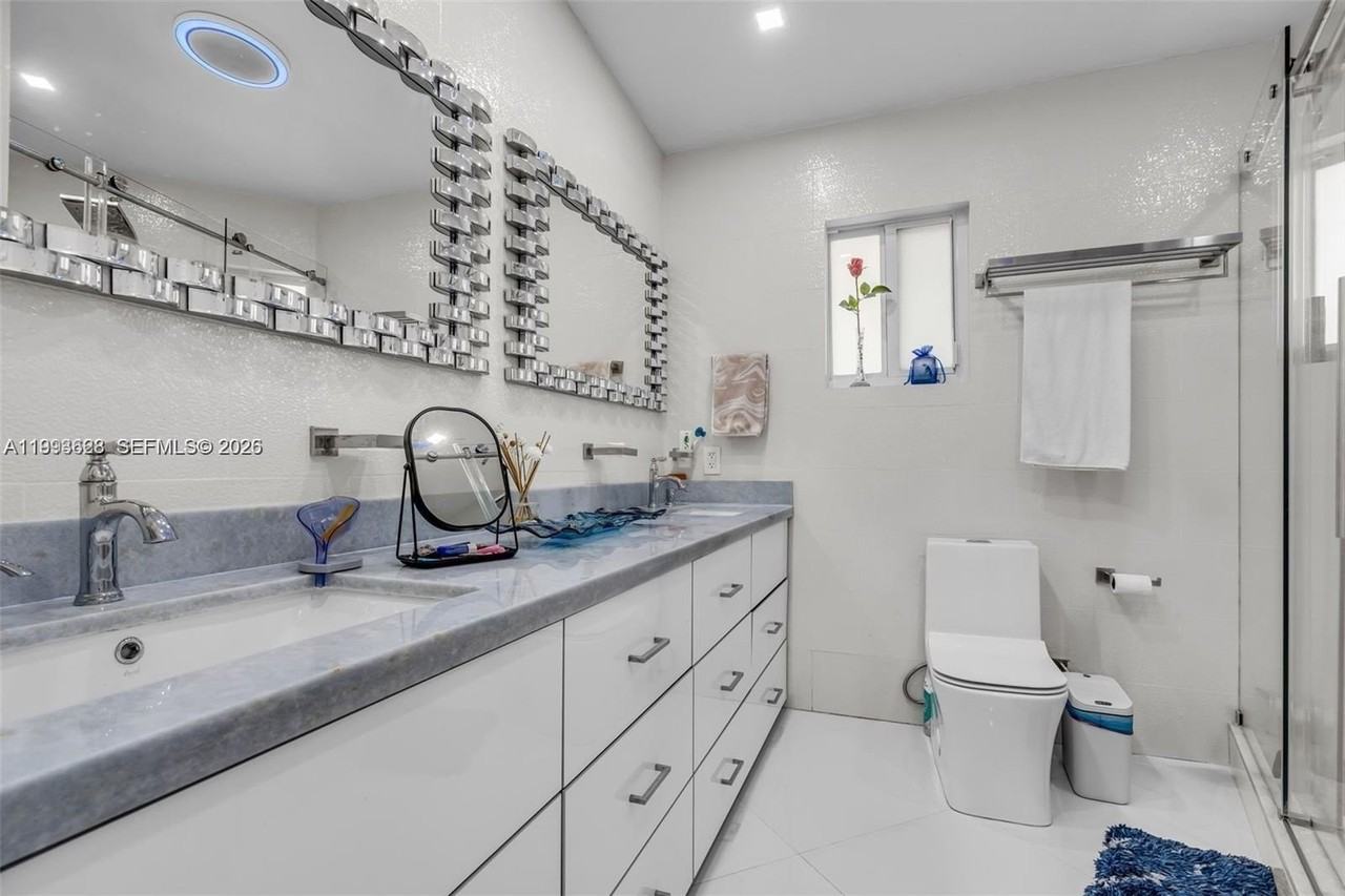 15240 Sw 188th St - Photo 7 of 28