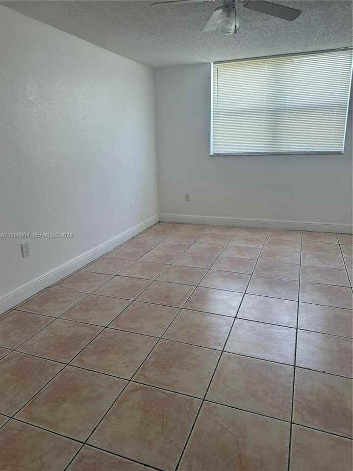1805 Sans Souci Blvd #404 - Photo 2 of 11