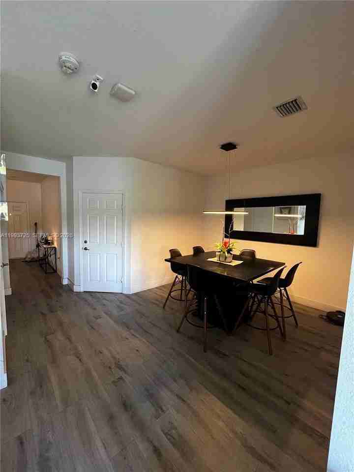 5942 Mustang Mnr - Photo 5 of 31