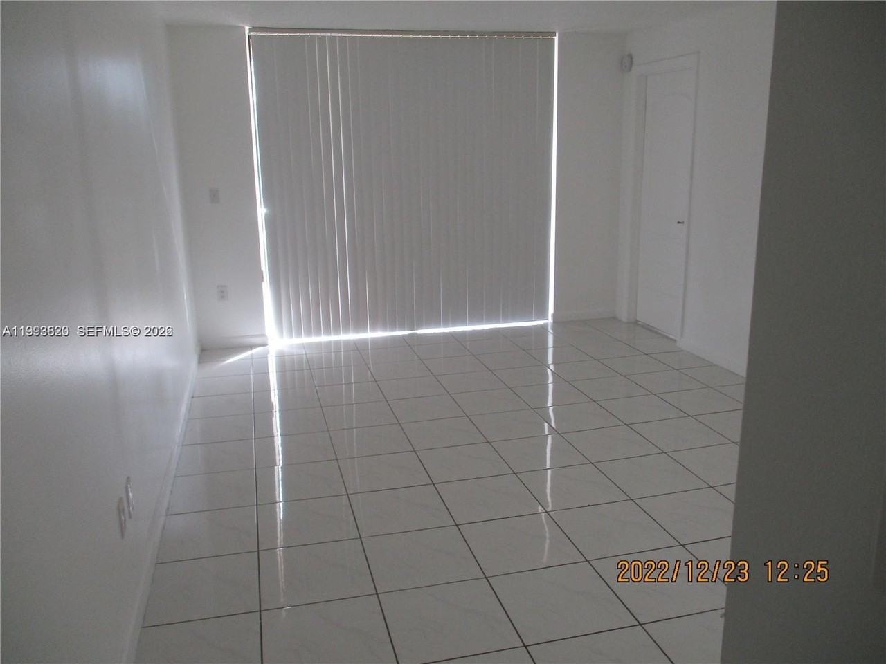 14611 N Kendall Dr #304L - Photo 7 of 34