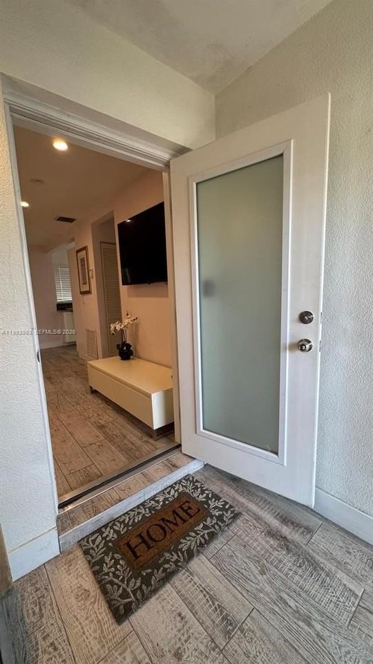 414 9th Ave N #NA - Photo 3 of 13