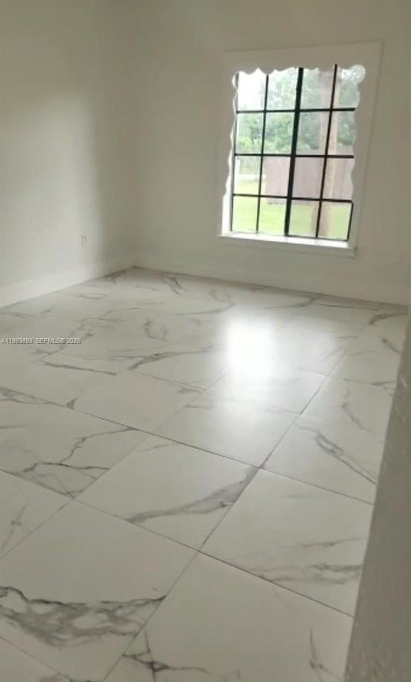 13949 Sw 281st Ter #13949 - Photo 3 of 11