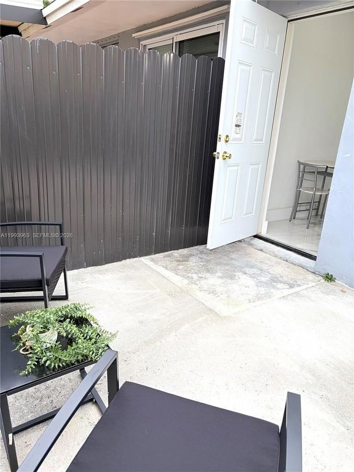 13065 Sw 263rd Ter #2 - Photo 5 of 15