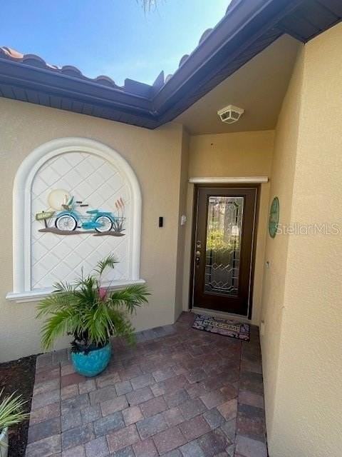 6760 Willowshire Way - Photo 2 of 30