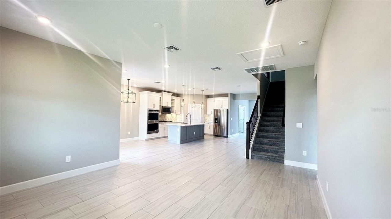 3806 Savanna Palms Ct - Photo 6 of 50