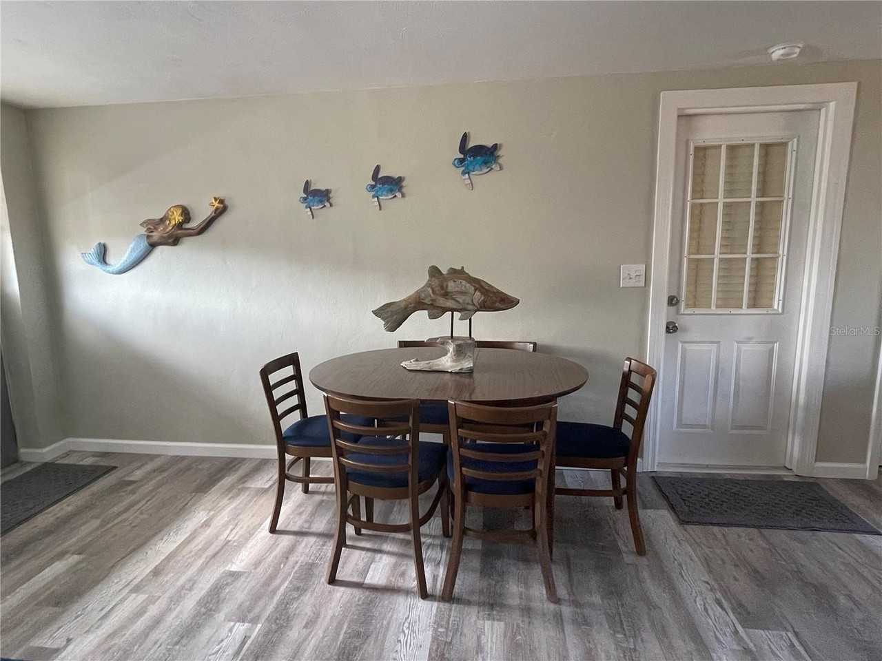 50 Euclid Ave - Photo 7 of 30