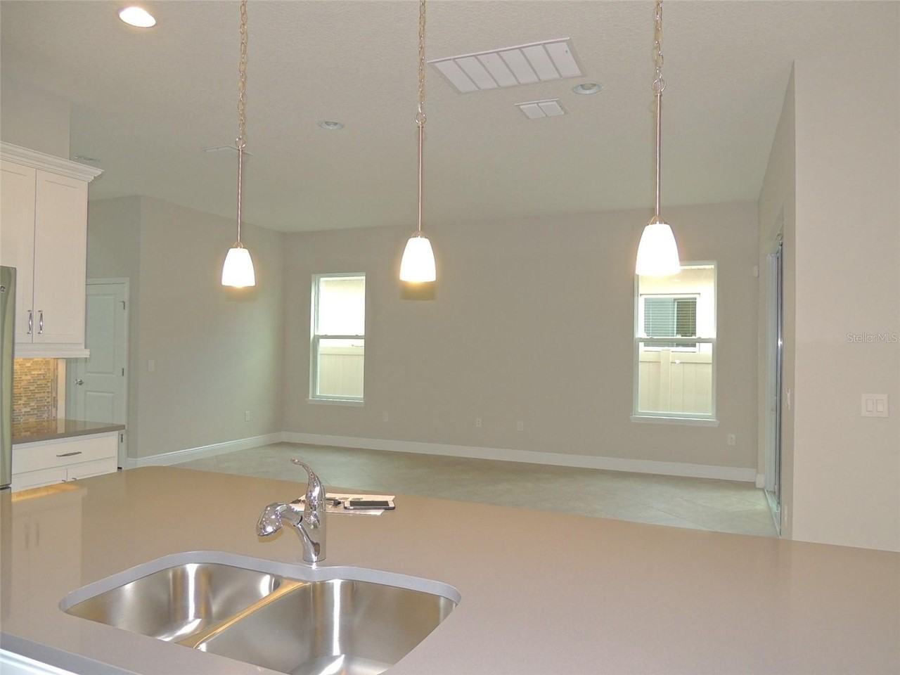 15494 Murcott Blossom Blvd - Photo 4 of 24