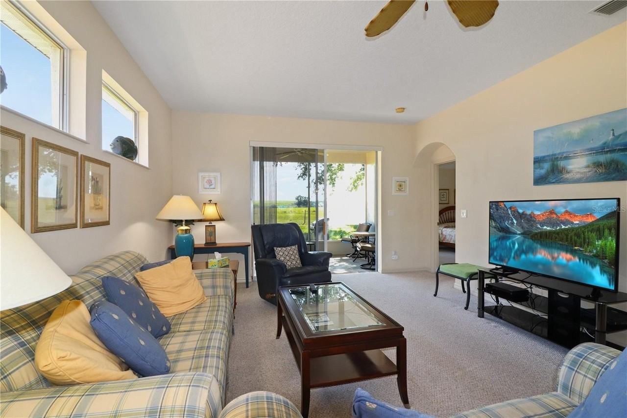 20846 Queen Alexandra Dr - Photo 5 of 48