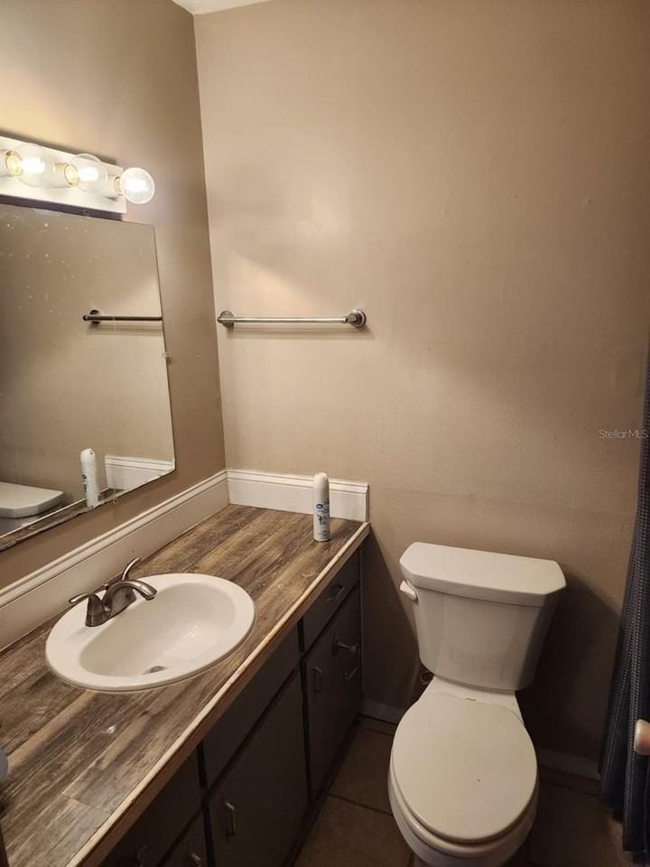 420 Alabama Ave - Photo 5 of 9